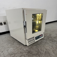 New Brunswick Innova 4230 Refrigerated Incubator Shaker image 0